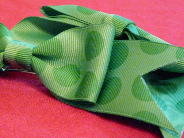 Green Polka Dot Bow - Image 2