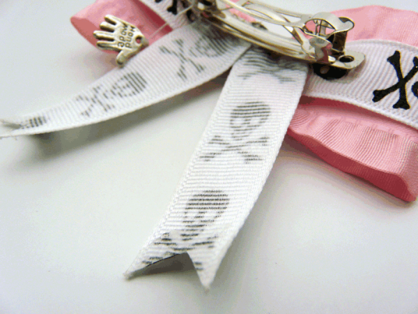 Grosgrain Jolly Roger Bow - Image 3