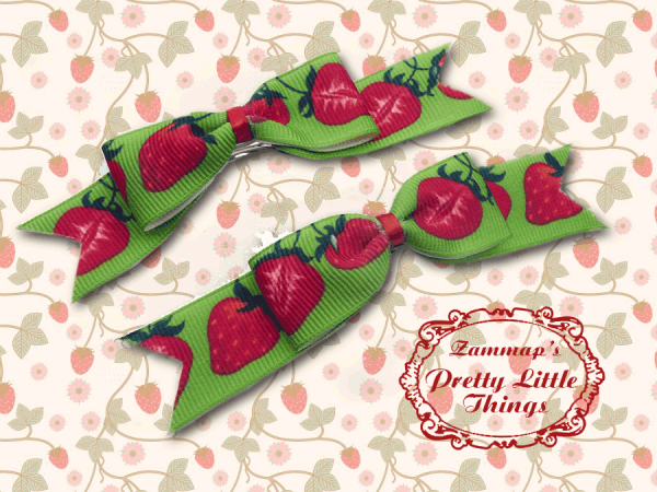 Small Strawberry bow