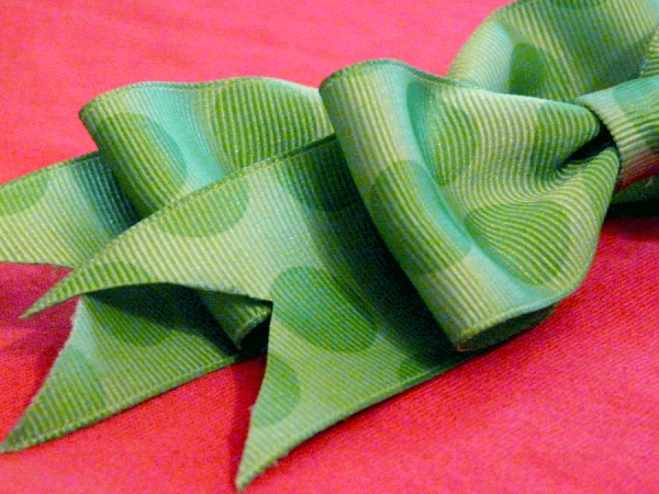 Green Polka Dot Bow Short tail - Image 2