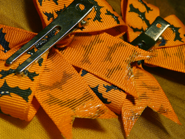 Fat Halloween Bat Bow - Image 3