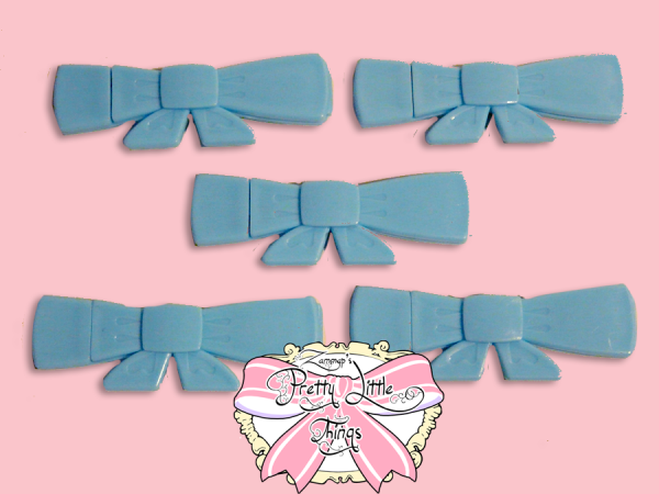 Blue Plastic snap bow