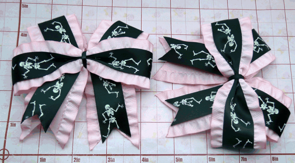 Large Dancing Skeleton bow - Image 5