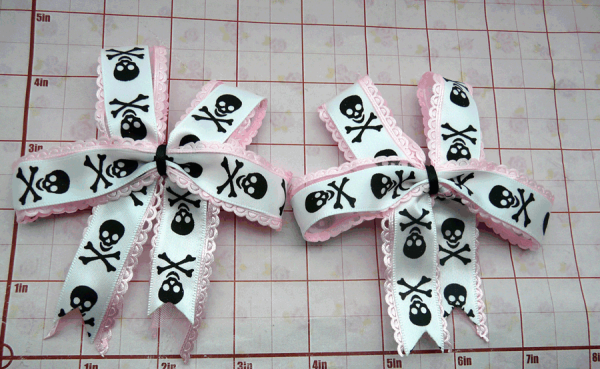 Picot Jolly Roger bow - Image 5