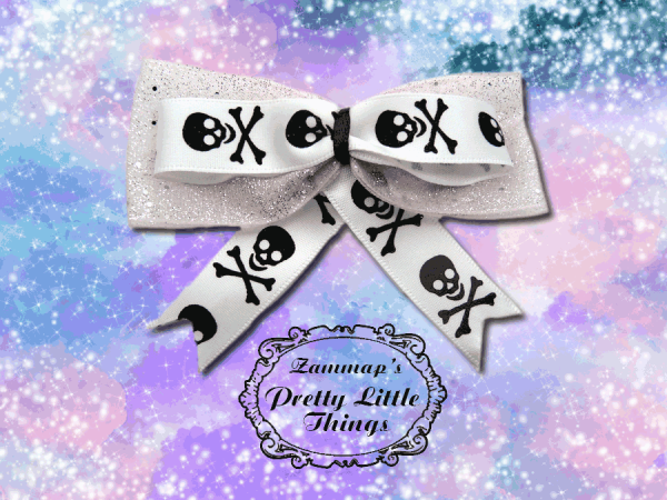 Glitter Jolly Roger bow
