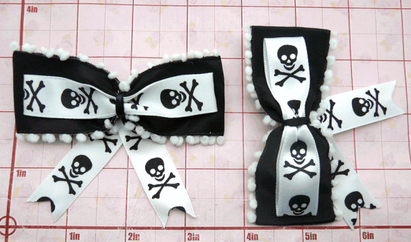 Pom Pom Jolly Roger bow - Image 5