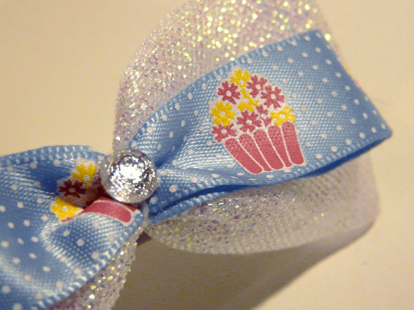 Sparkle cupcake bow - Image 2