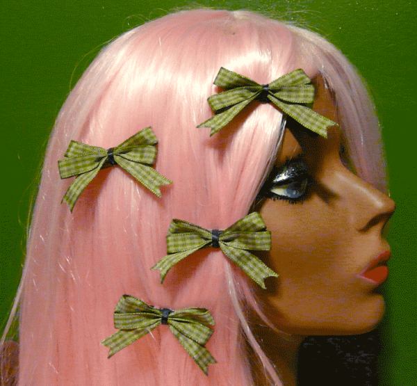 Tiny Green gingham bow - Image 5