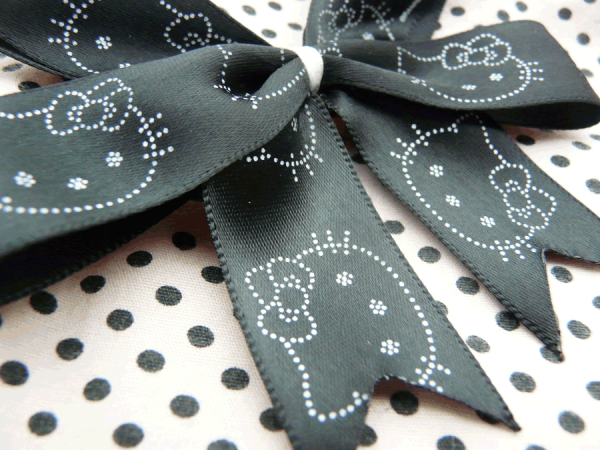 Fat Black Hello Kitty Bow - Image 2