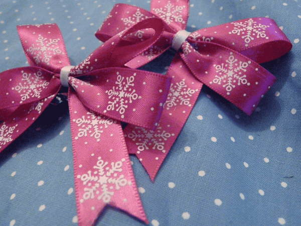 Loopy Pink Snow Flake Bow - Image 2
