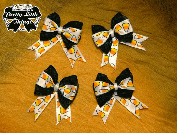 Small White Candy Corn Bow