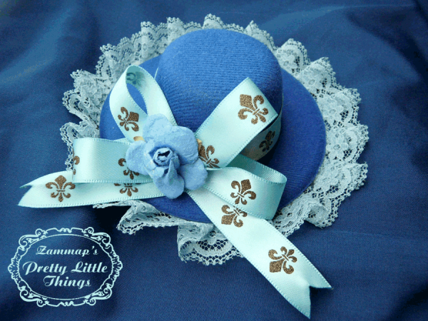 Aqua Rose hat