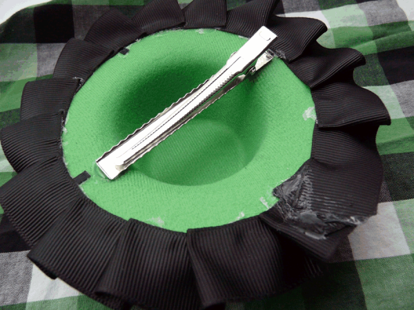 Green Gothic Hat - Image 3